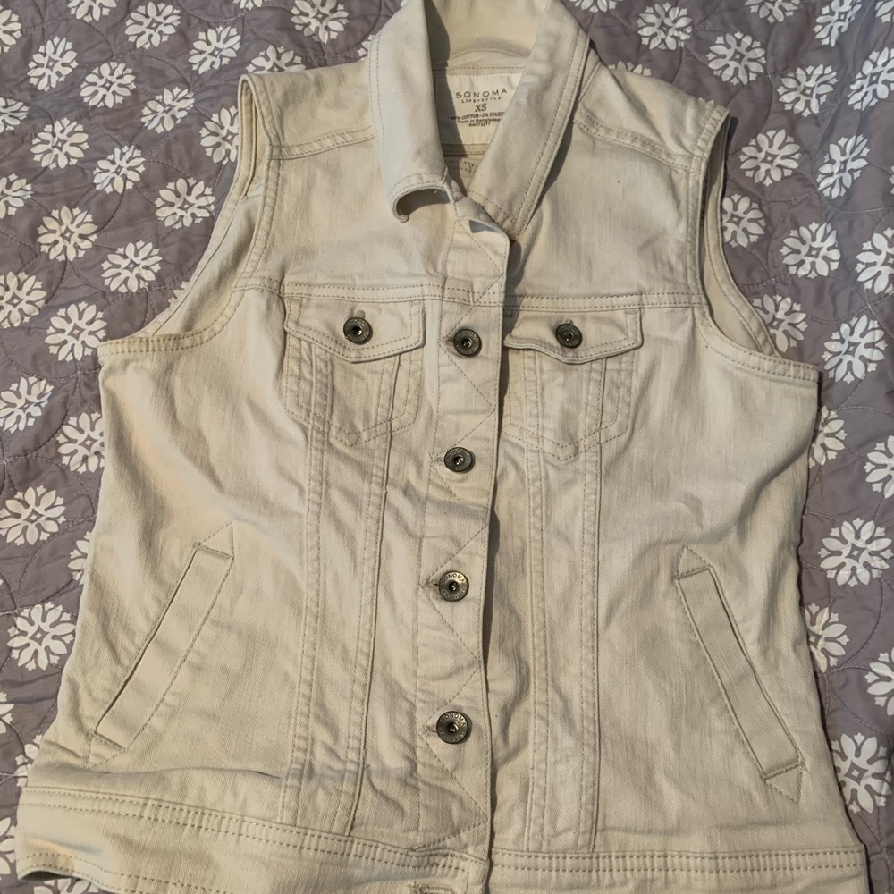 Sonoma beige denim vest